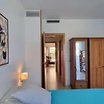 El Niuet Del Delta * ל'אמפולה
